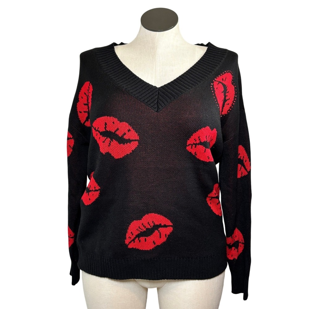 Madden NYC Womens Black Red Lip Print Rhinestone V-Neck Sweater Small NS403E